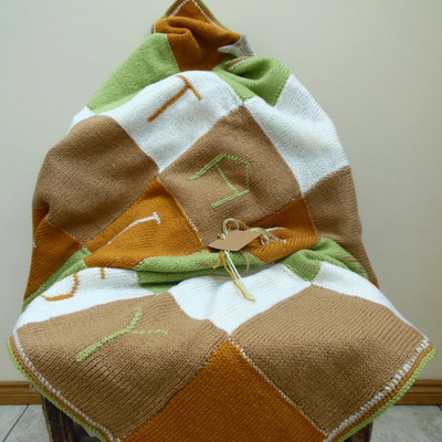 hand-knit-throw-blanket