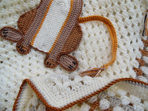 lion-crochet-baby-blanket