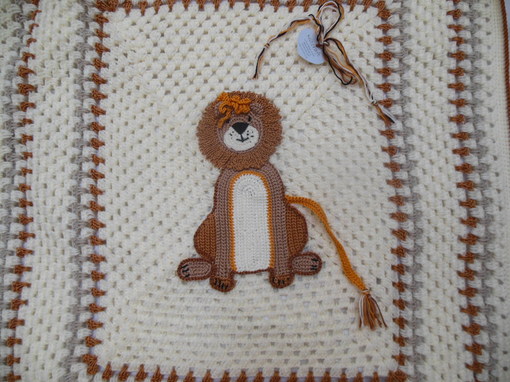 Crochet Baby Blanket With Leo The Lion Design - Image 4