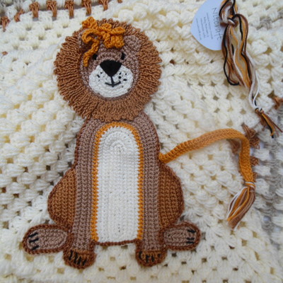 lion-crochet-baby-blanket