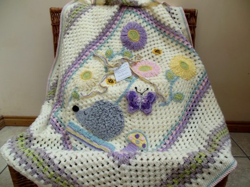 hedgehog-crochet-baby-blanket