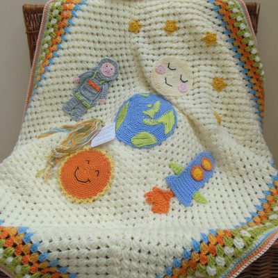 outer-space-crochet-baby-blanket