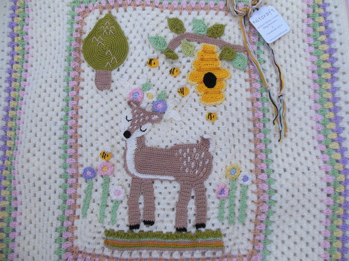 handmade-baby-blanket-with-crochet-deer