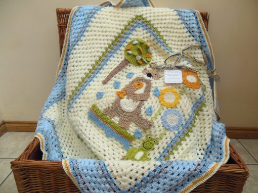 otter-crochet-baby-blanket