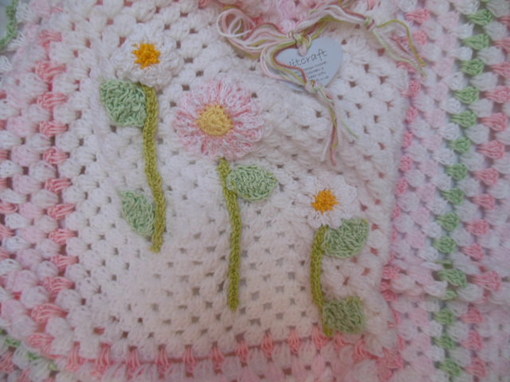 spring-flowers-crochet-baby-blanket
