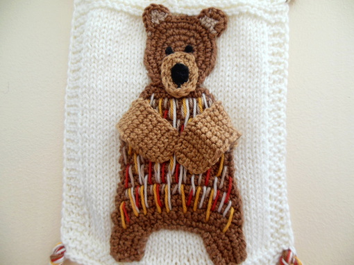 forest-bear-banner-nursery-decor