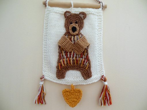 forest-bear-banner-nursery-decor