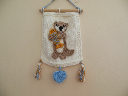 otter-banner-nursery-wall-hanging